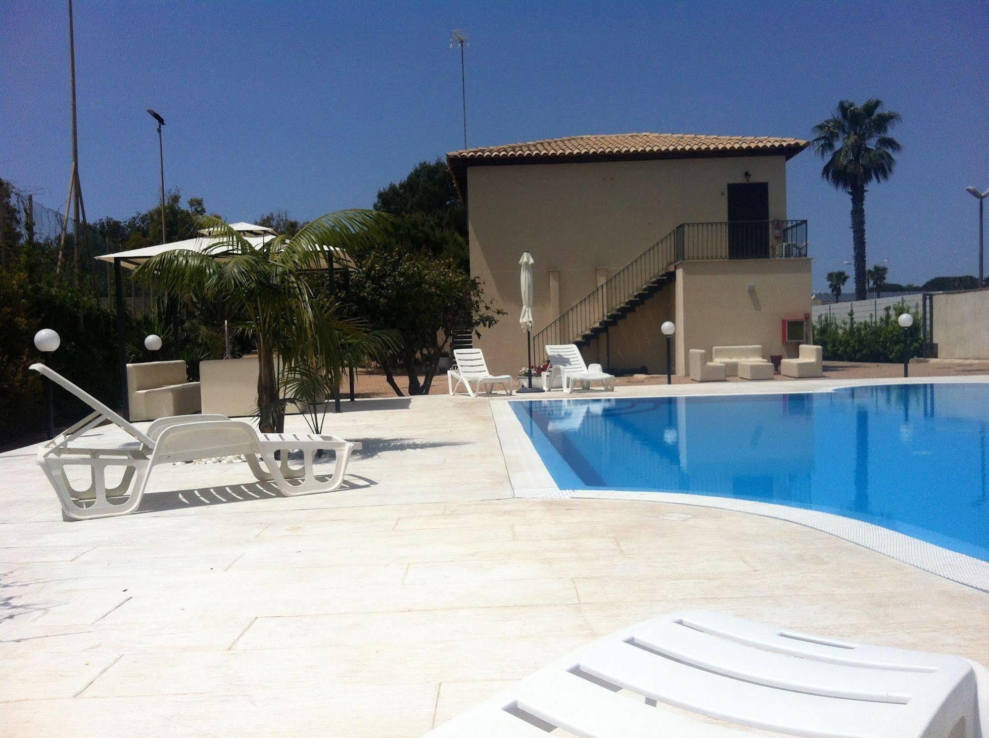 Hotel Aria Di Mare Marina di Ragusa Dış mekan fotoğraf